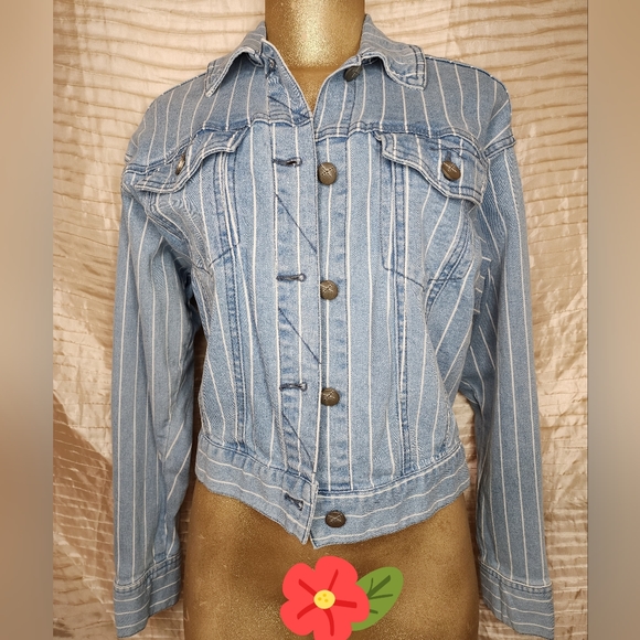 UNPUBLISHED DENIMRUBY VINTAGE CUT TRUCKER JACKET - Picture 4 of 7